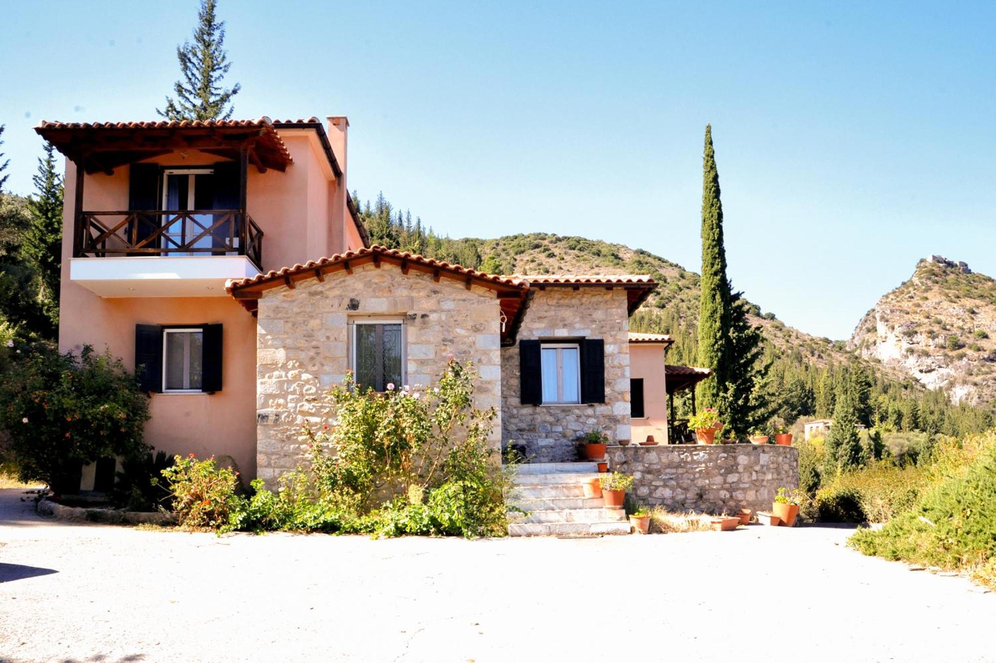 Aesthetic Delight - Stone Villa In Mystras Exteriör bild